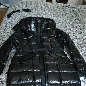 RUDSAK Women's Glossy Black Puffer Coat